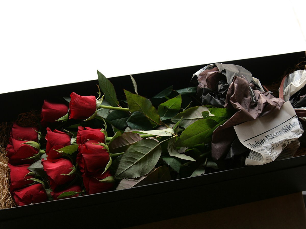 Dozen Roses Box Bouquet